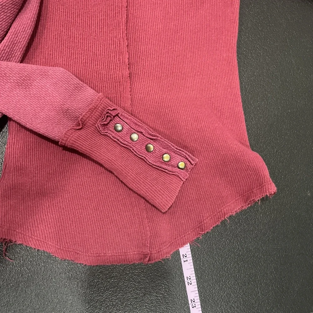 Free People We The Free Thermal Top Womens XS Berry Mock Neck Button Cuff Waffle